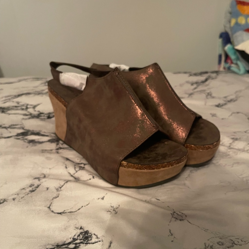 WEDGES NEW NEVER WORE